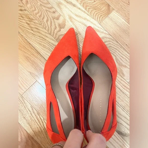 Heels - Picture 5 of 9